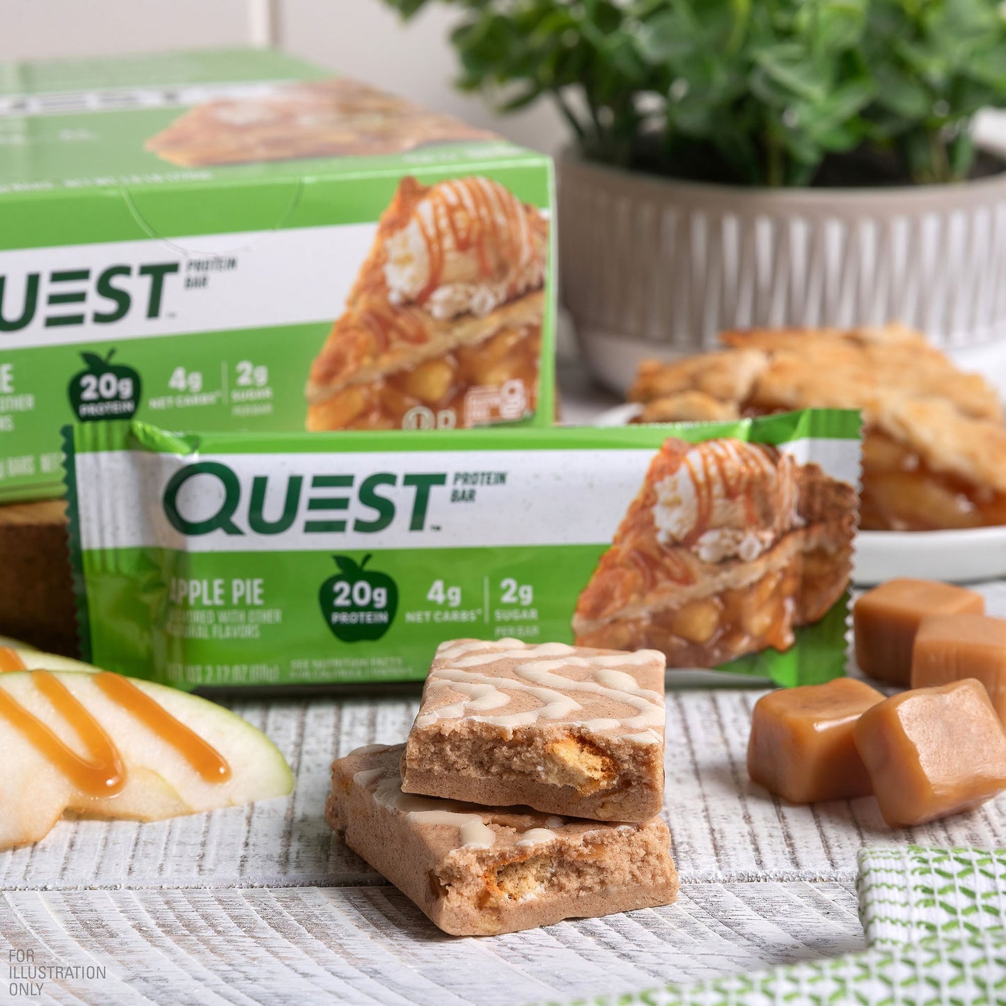 apple-pie-protein-bars-r8 qst-000647-apple-pie-protein-bars_4.jpg